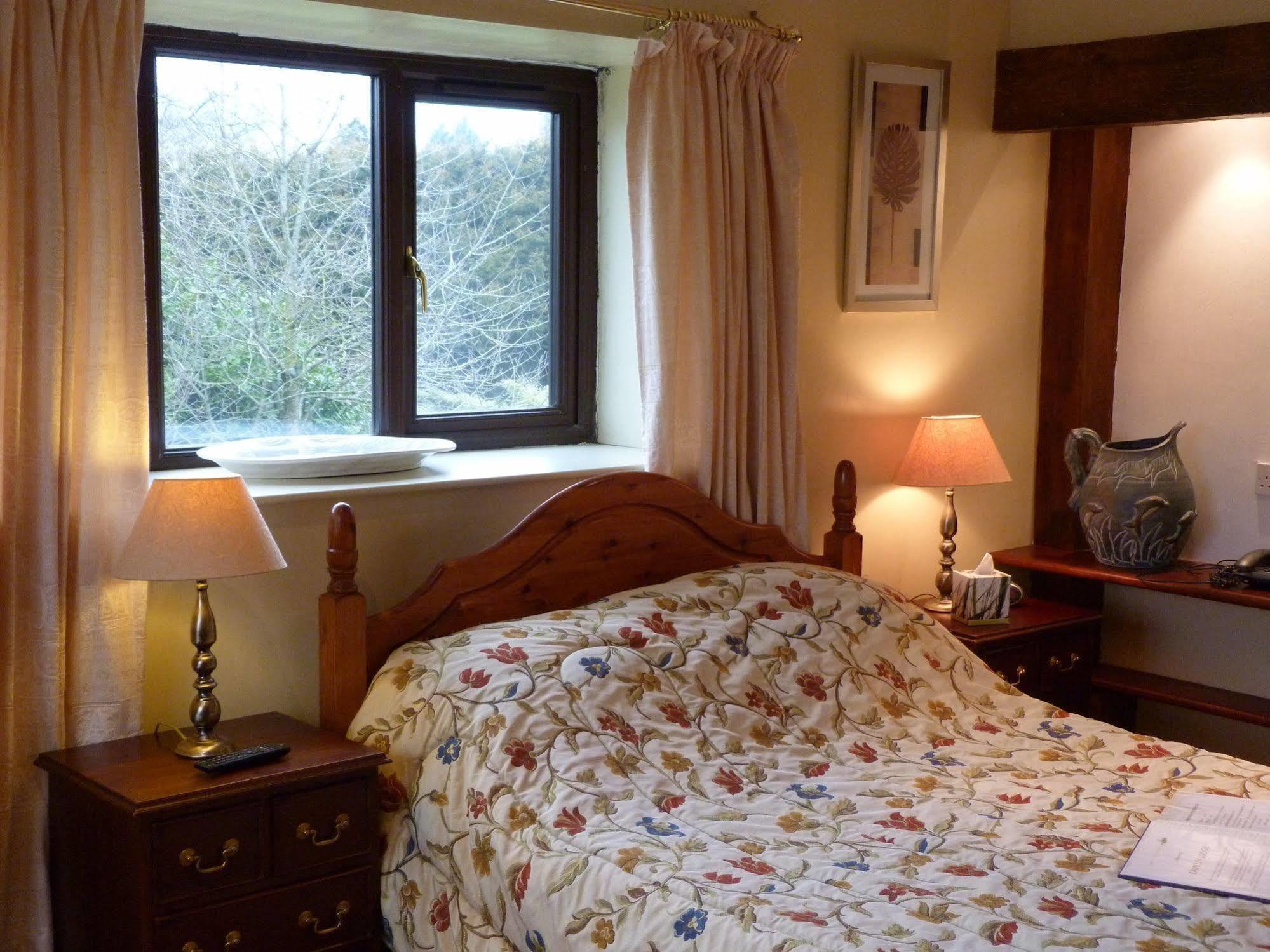 Cameley Lodge - Self Catering Temple Cloud エクステリア 写真